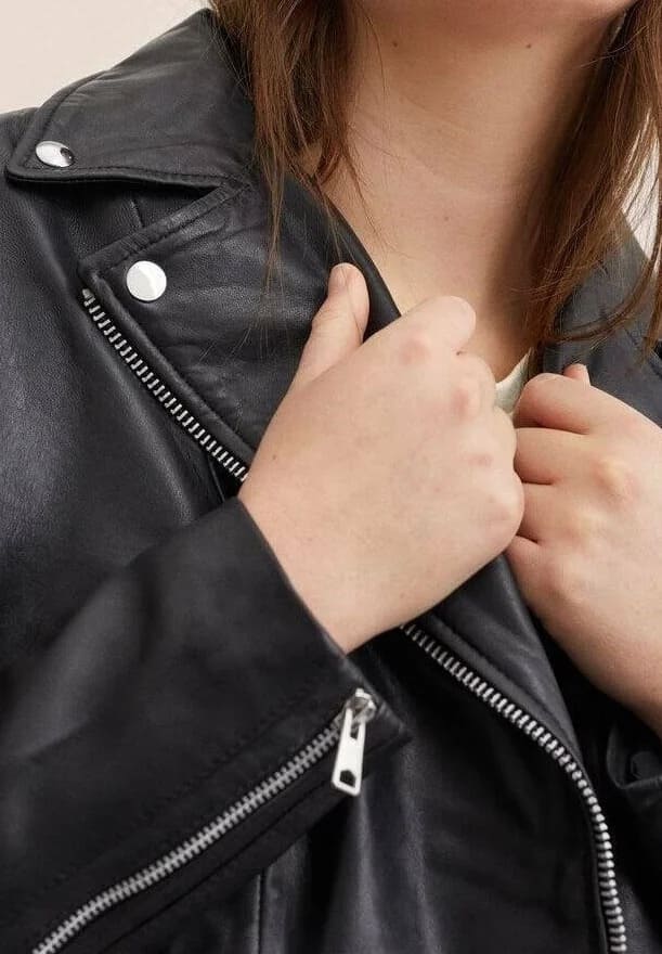 Biker jacket styling