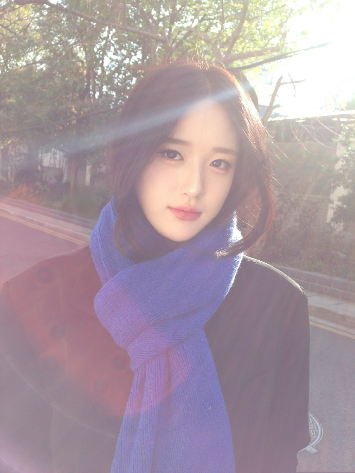 The Single-Loop Draped Tie Scarf